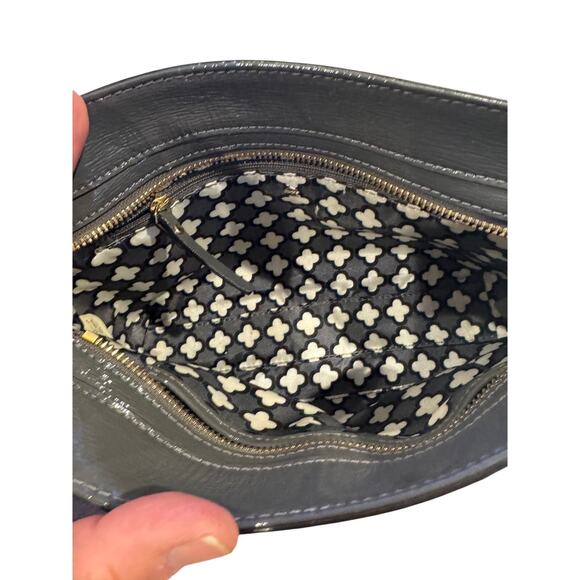 KATE SPADE Hancock Park Angelica Crossbody Doe Gray Patent Leather with Dust Bag - Picture 4 of 8